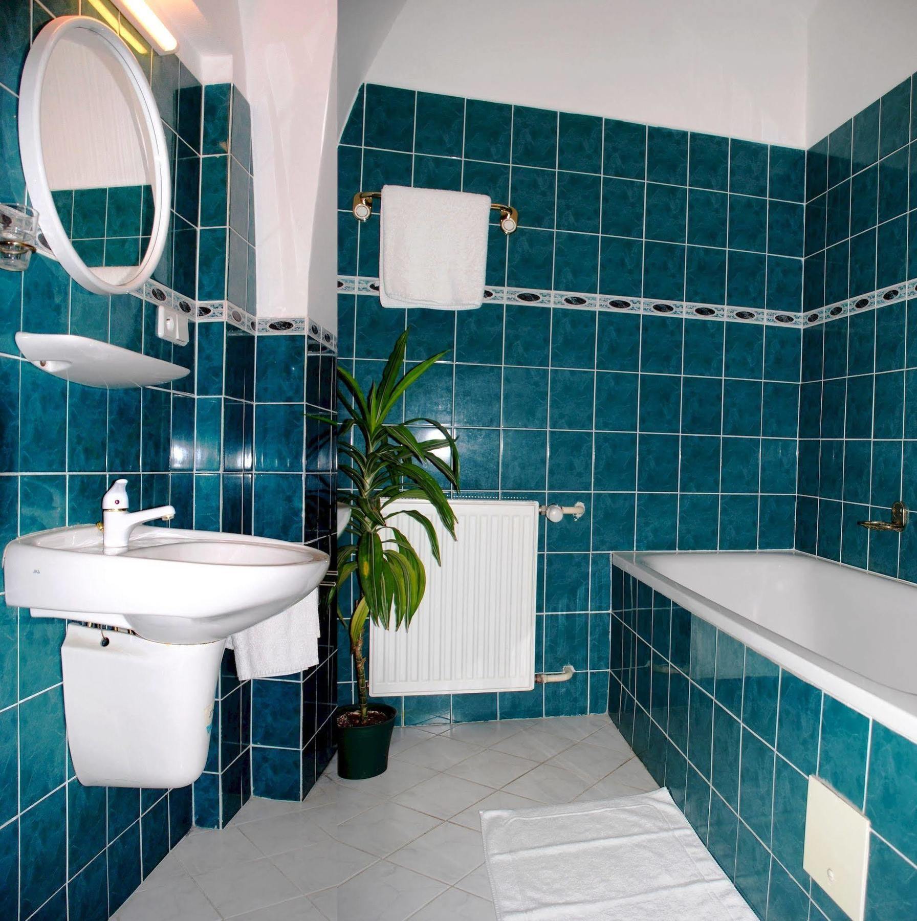 Hotel Zlaty Kohout Млада-Болеслав Екстер'єр фото