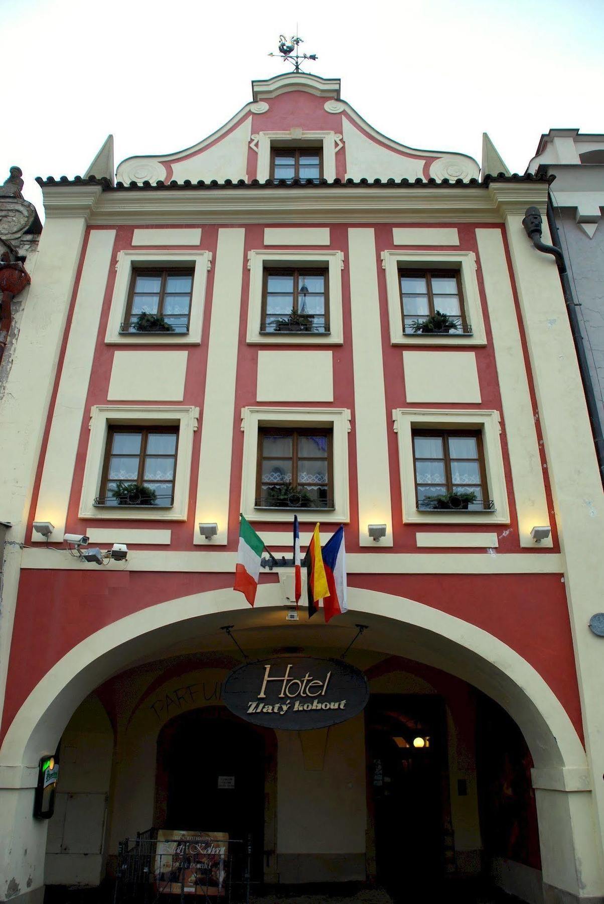 Hotel Zlaty Kohout Млада-Болеслав Екстер'єр фото